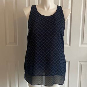 Cabi Scallop Top NWOT size Large
